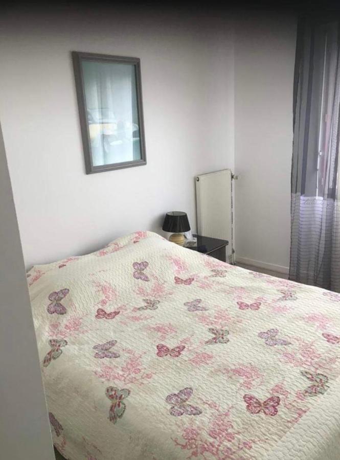 Apartament Chambre Proche De La Defense Courbevoie Zewnętrze zdjęcie